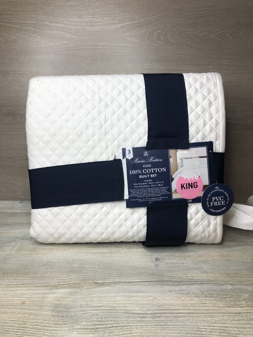 Brooks Brothers White Diamond Stitched Cotton King Quilt Set Quilt Shams, New